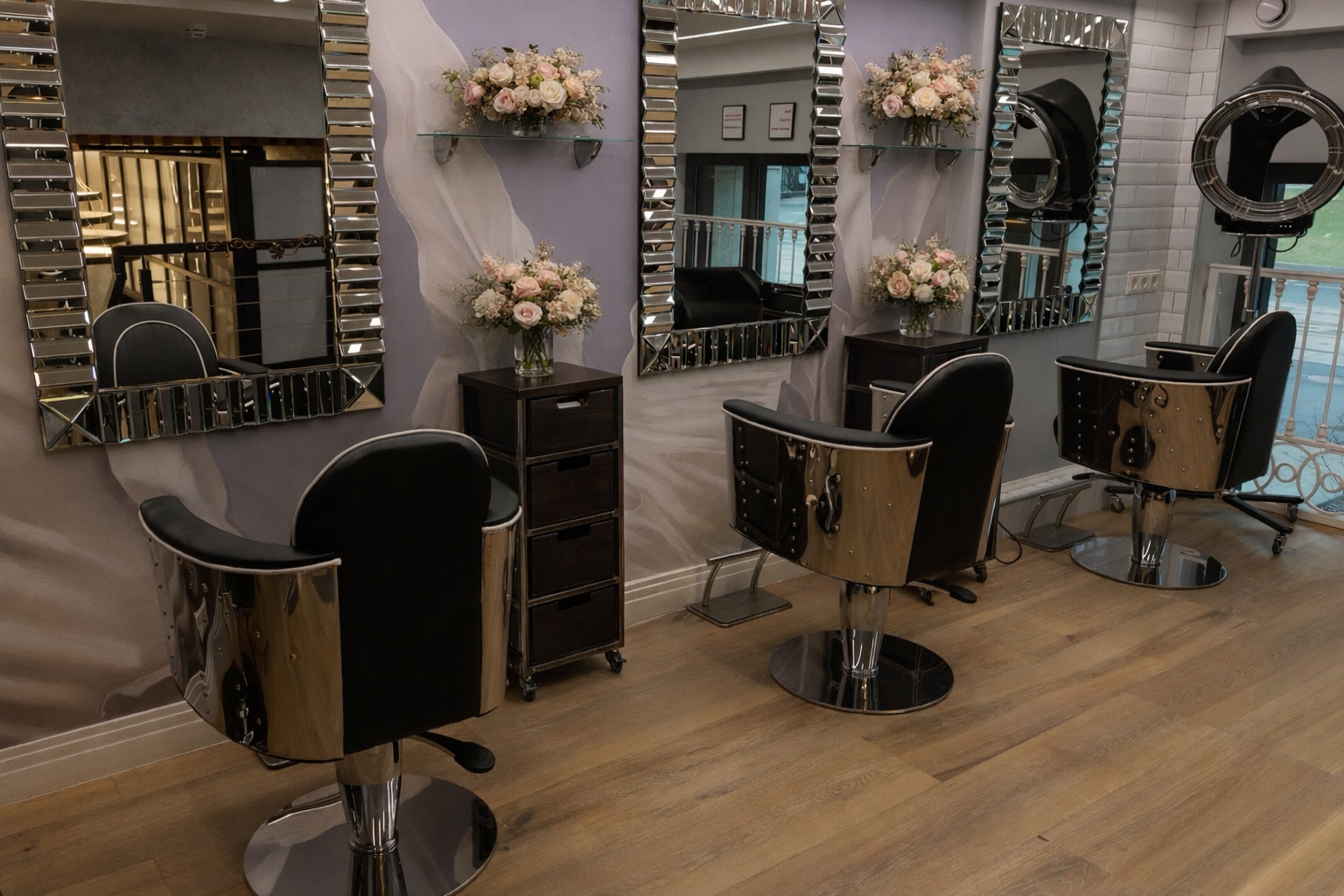 Интерьер салона красоты Релиз